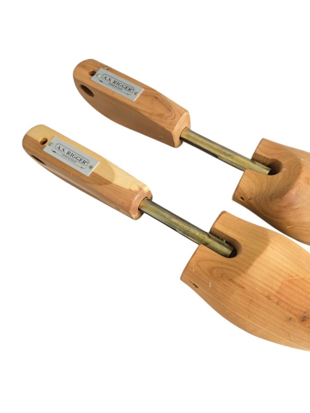 A.S. Rigger Cedar Wood Shoe Trees by Rochester Tree Co. Men's Size S (6W - 8M)